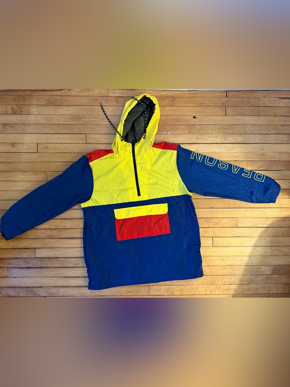 USA Colorblock Hooded Windbreaker Jacket Men’s XL Red Yellow Blue NWT